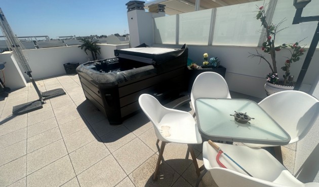 Brukt - Apartment -
Orihuela - Inland