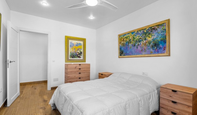 Resale - Villa -
Los Montesinos - Costa Blanca