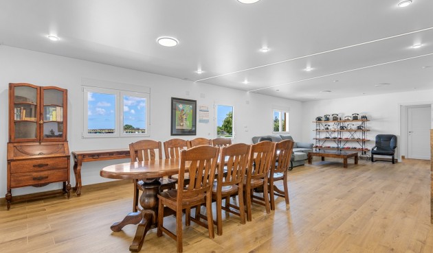 Resale - Villa -
Los Montesinos - Costa Blanca