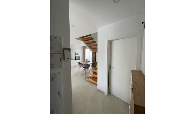 Reventa - Villa -
Benijofar