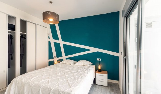 Resale - Villa -
Daya Vieja - Costa Blanca