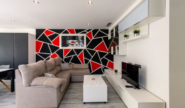 Resale - Villa -
Daya Vieja - Costa Blanca