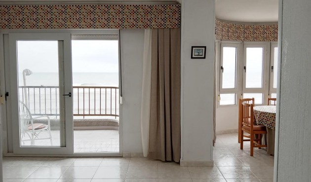 Resale - Apartment -
Torrevieja - PLAYA LOS LOCOS
