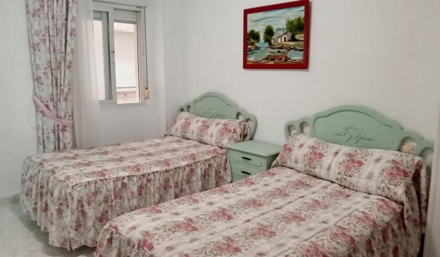 Resale - Apartment -
Torrevieja - PLAYA LOS LOCOS