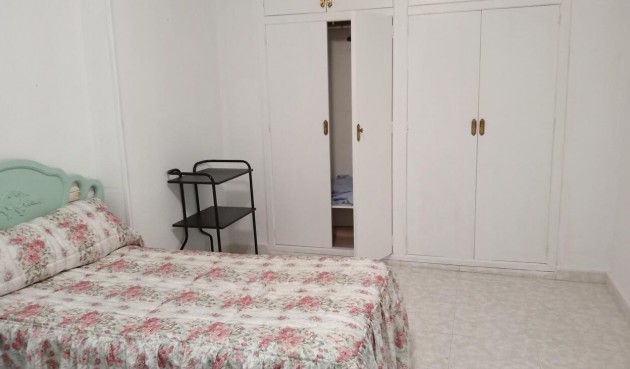 Resale - Apartment -
Torrevieja - PLAYA LOS LOCOS