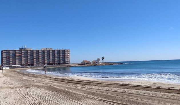 Resale - Apartment -
Torrevieja - PLAYA LOS LOCOS