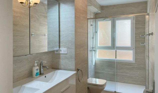 Återförsäljning - Apartment -
Torrevieja - Costa Blanca