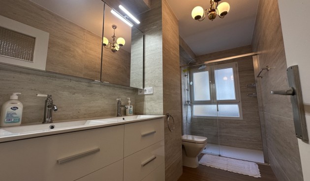 Återförsäljning - Apartment -
Torrevieja - Costa Blanca