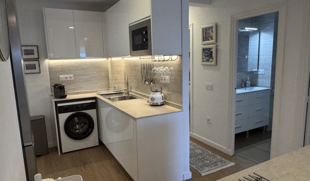 Återförsäljning - Apartment -
Torrevieja - Costa Blanca