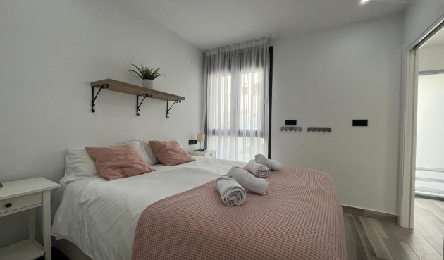 Brukt - Villa -
Los Balcones - Costa Blanca