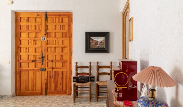 Resale - Villa -
Yecla - Inland