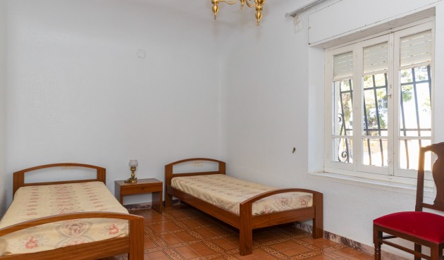 Resale - Villa -
Yecla - Inland