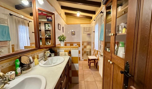 Brukt - Villa -
Yecla - Inland