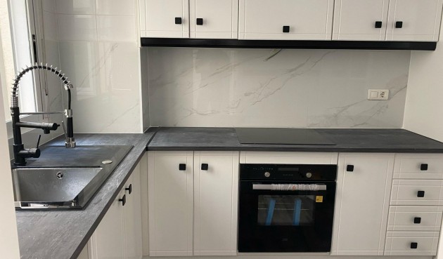 Resale - Apartment -
San Miguel de Salinas - Pueblo 9