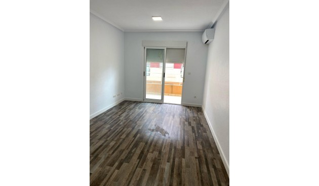 Resale - Apartment -
San Miguel de Salinas - Pueblo 9