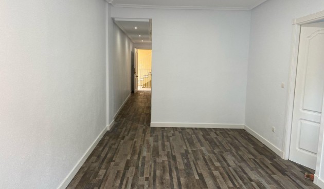 Resale - Apartment -
San Miguel de Salinas - Pueblo 9