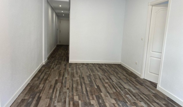 Resale - Apartment -
San Miguel de Salinas - Pueblo 9