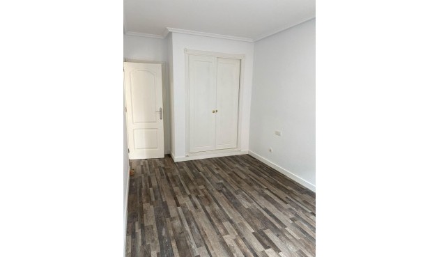 Resale - Apartment -
San Miguel de Salinas - Pueblo 9