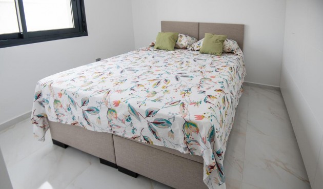 Resale - Villa -
Pinar de Campoverde - LOS ROMEROS