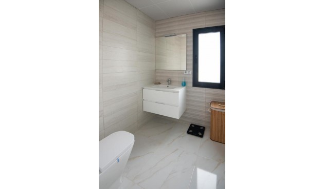 Resale - Villa -
Pinar de Campoverde - LOS ROMEROS