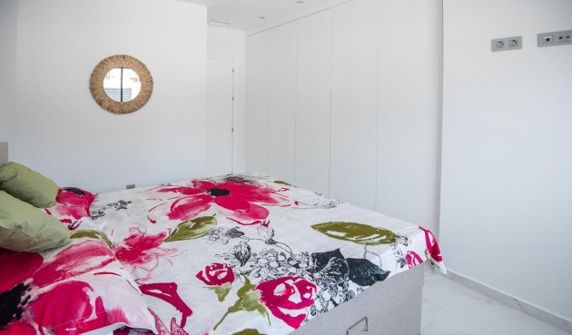 Resale - Villa -
Pinar de Campoverde - LOS ROMEROS