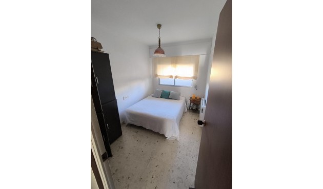 Resale - Apartment -
Torrevieja - Las Piscinas Naturales