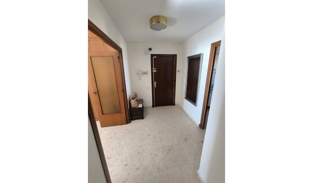 Resale - Apartment -
Torrevieja - Las Piscinas Naturales