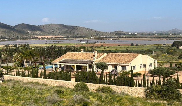 Brukt - Villa -
Los Belones - Inland