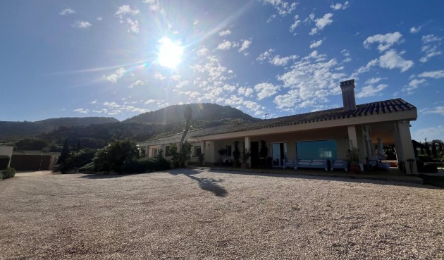 Brukt - Villa -
Los Belones - Inland