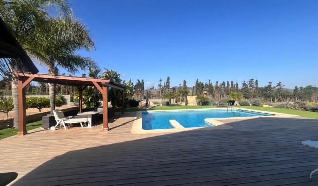 Brukt - Villa -
Los Belones - Inland