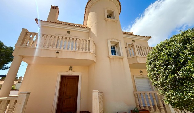 Resale - Villa -
Cabo Roig - Costa Blanca