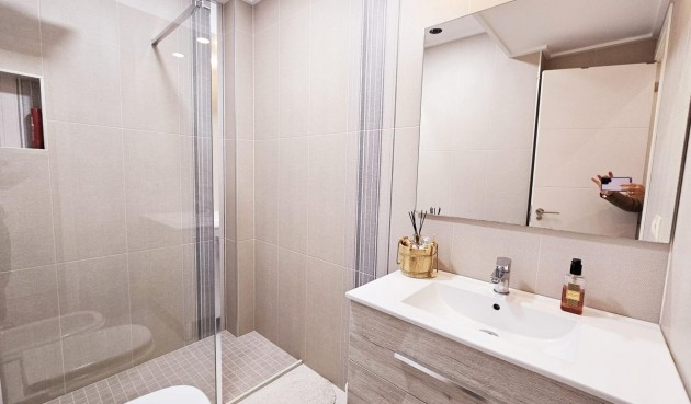 Reventa - Duplex -
Torrevieja - La Siesta