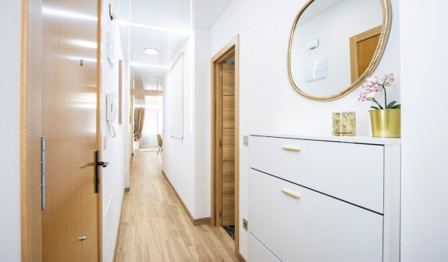 Resale - Apartment -
Torrevieja - Costa Blanca