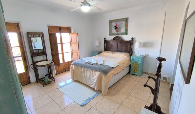 Resale - Town House -
Raspay - Inland