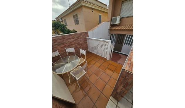 Reventa - Town House -
Los Alcazares - Costa Calida