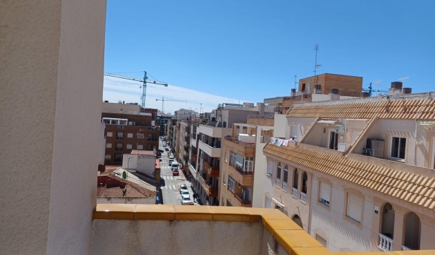 Resale - Penthouse -
Torrevieja - El Molino