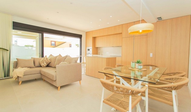 Brukt - Town House -
Torrevieja - La Siesta