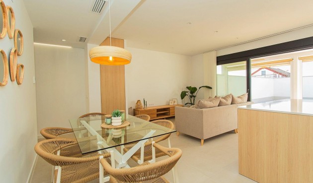 Brukt - Town House -
Torrevieja - La Siesta