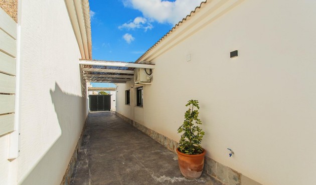 Brukt - Town House -
Torrevieja - La Siesta