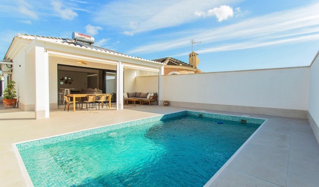 Brukt - Town House -
Torrevieja - La Siesta