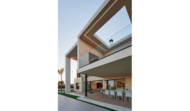 Brukt - Villa -
Molina De Segura - Inland