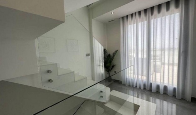 Resale - Villa -
Torrevieja - Los Balcones - Los Altos del Edén