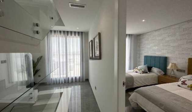 Resale - Villa -
Torrevieja - Los Balcones - Los Altos del Edén