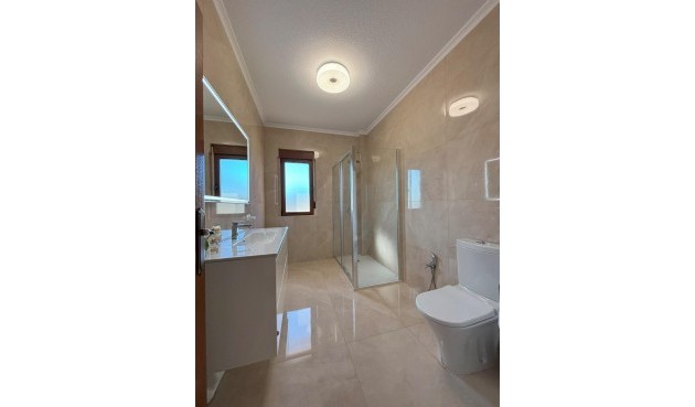 Återförsäljning - Villa -
Rojales - Ciudad Quesada