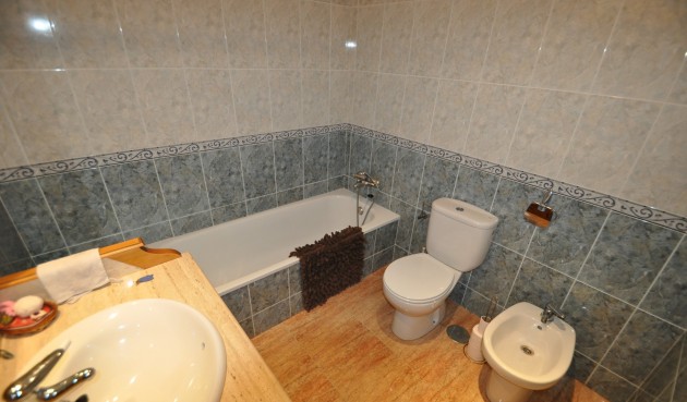 Brukt - Town House -
Pinoso - Inland