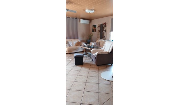 Resale - Villa -
Salinas - Inland