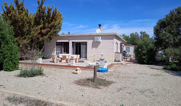 Resale - Villa -
Salinas - Inland