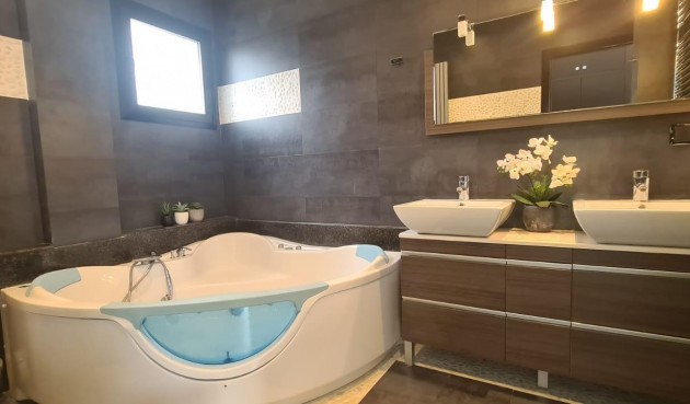 Brukt - Town House -
Calpe - Costa Blanca