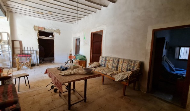 Brukt - Town House -
Pinoso - Inland