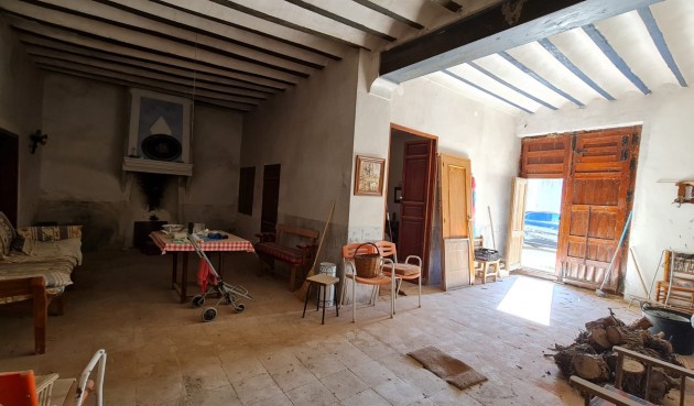 Brukt - Town House -
Pinoso - Inland